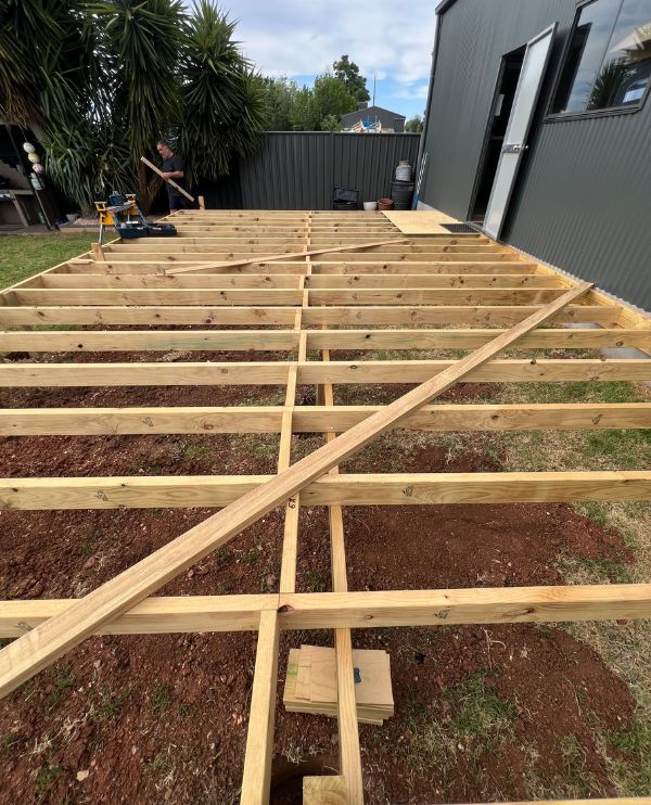 Home building deck